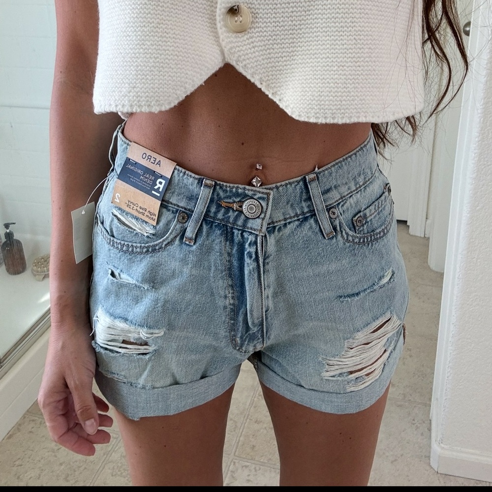 High rise curvy mom shorts.
